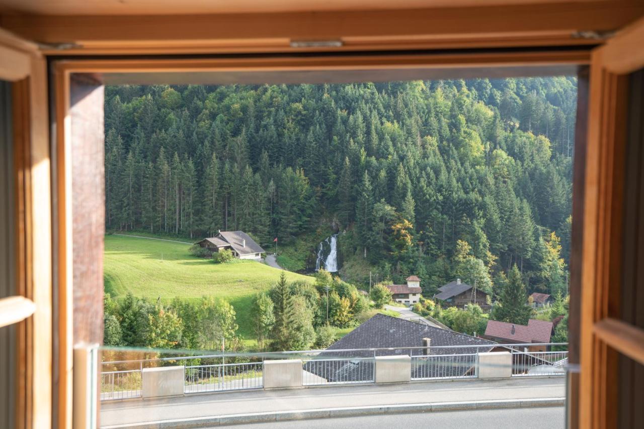 Hotel Wasserfall Jaun ภายนอก รูปภาพ